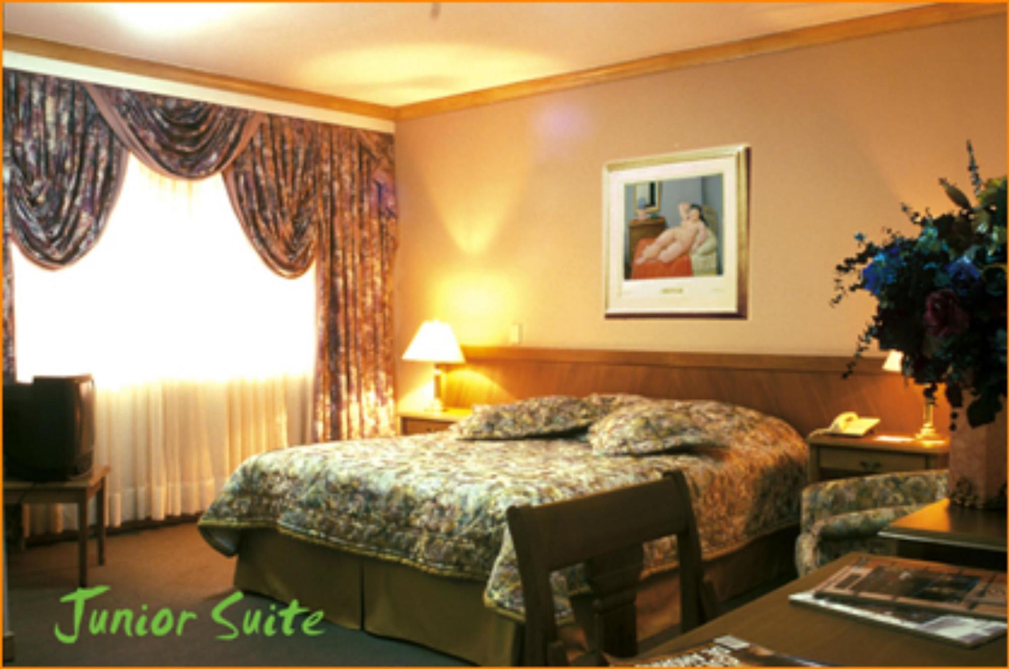 Ayenda 1235 Botero Hotel Medellín Eksteriør billede