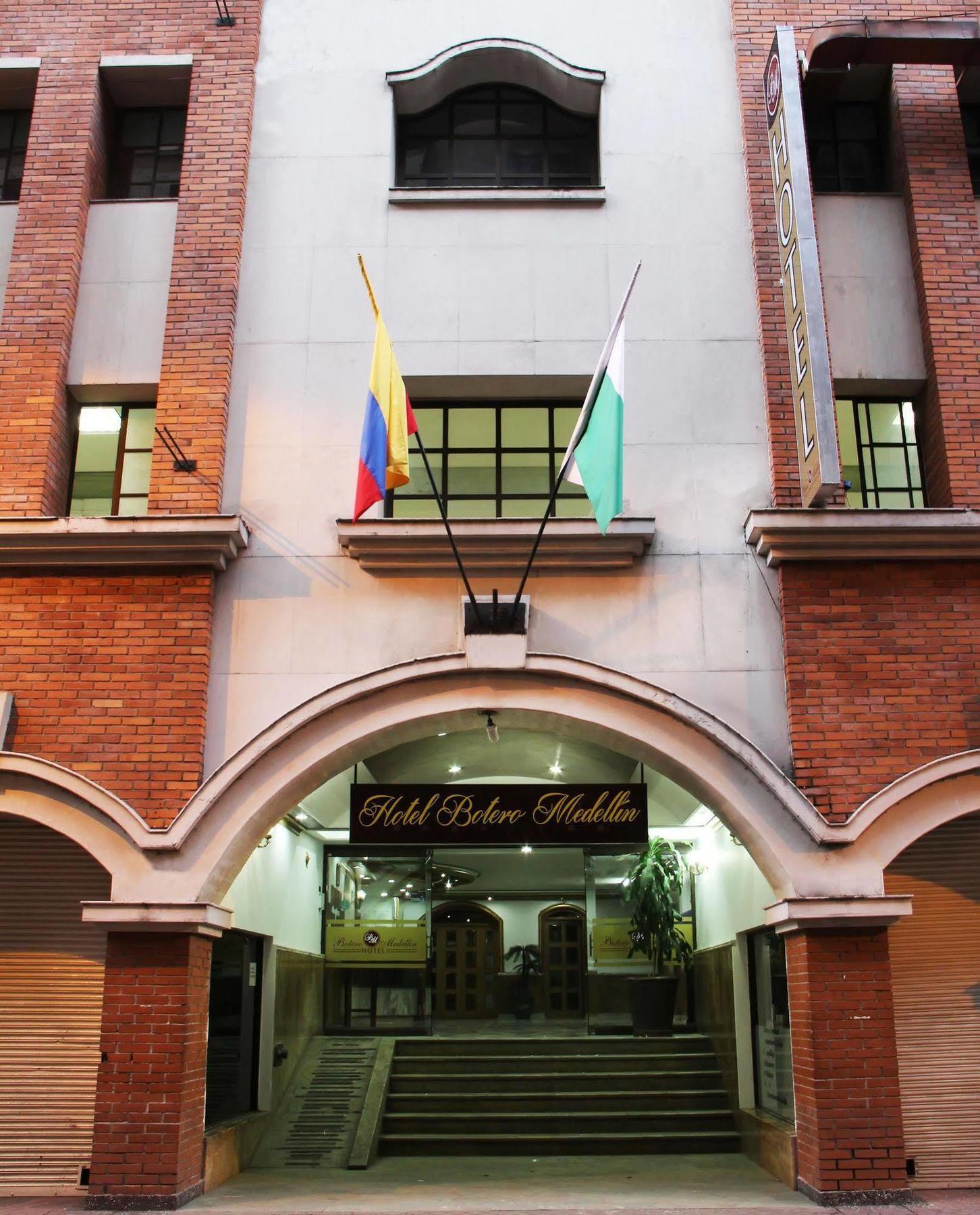 Ayenda 1235 Botero Hotel Medellín Eksteriør billede