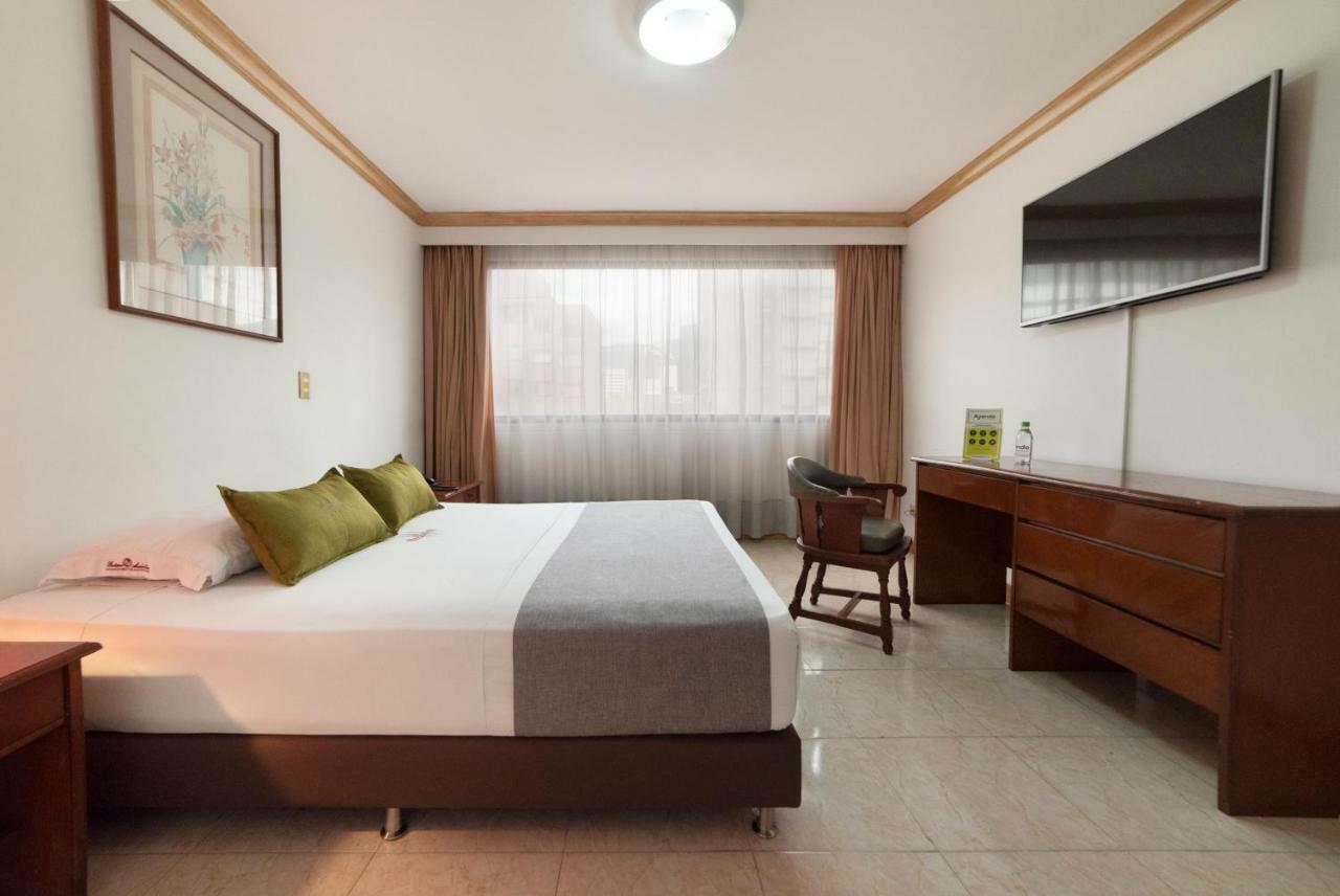 Ayenda 1235 Botero Hotel Medellín Eksteriør billede